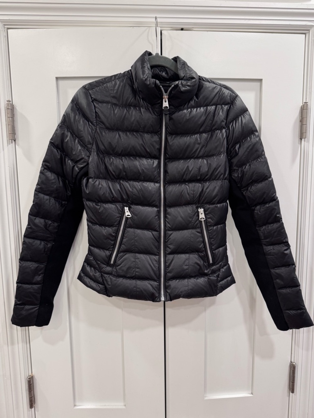 Mackage REEMA Lightweight puffer down Jacket in black size XS
